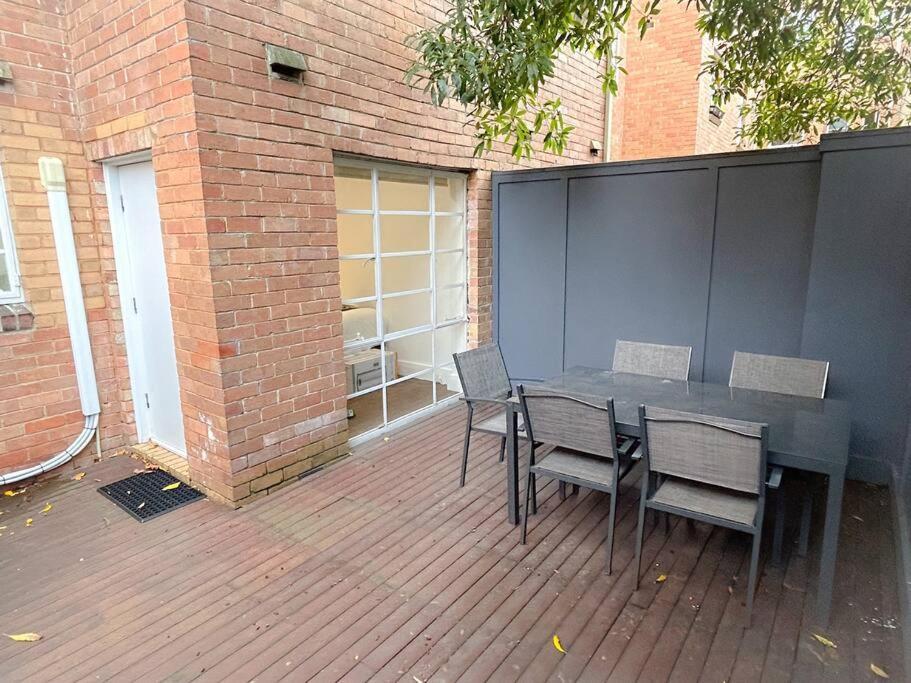 Ferienwohnung East Melbourne Unit With Courtyard Exterior foto